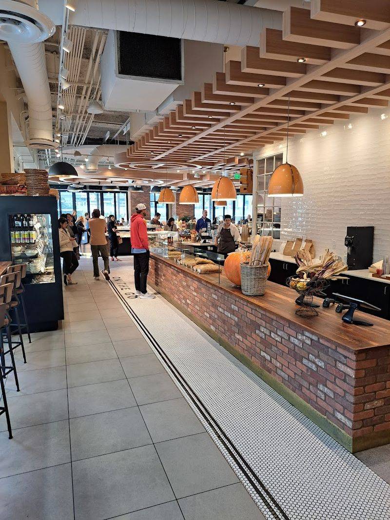 This Georgia Spot Is Making Croissants So Good, They Compete With Europe - Decor Hint European Market Ambiance That Feels Like a Small Escape