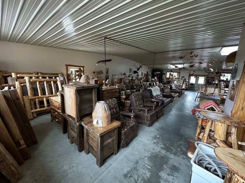 This Charming Amish Market In Michigan Is Home To An Unforgettable Deli - Decor Hint The Midweek Comfort Ritual