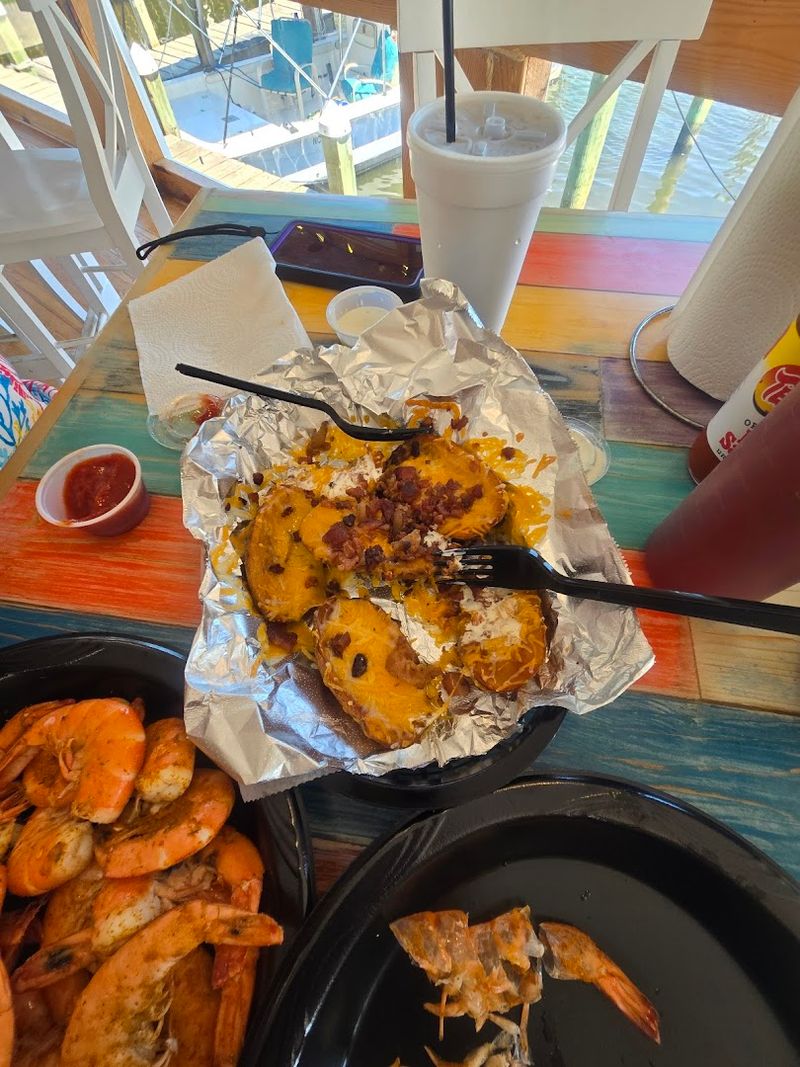 Landing Grill, Wanchese