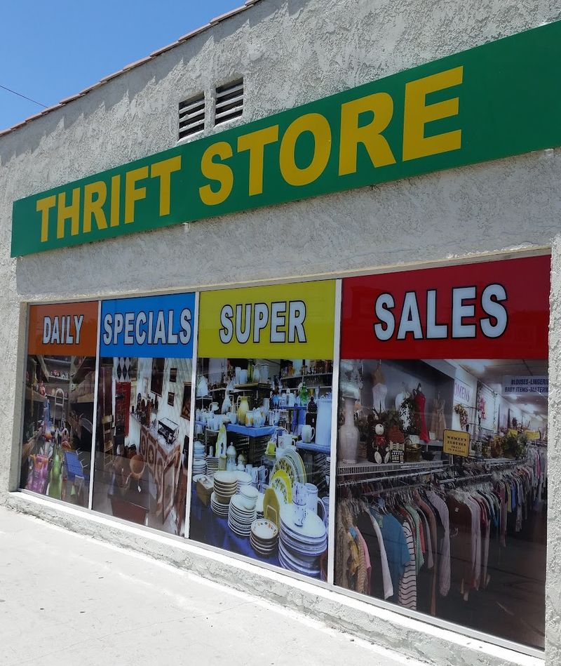 Operating Hours That Fit A Full Day Of Shopping