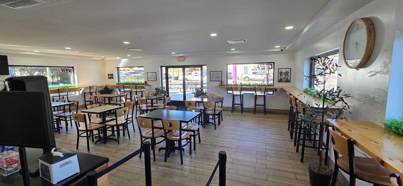 These 13 Georgia Donut Shops Are Gone Before The Morning Crowd Hits - Decor Hint Doba Cafe