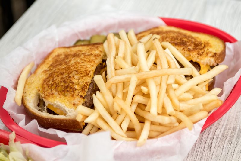 California's Lakeside Fish Fry Spots Worth Planning A Trip For This April - Decor Hint The Forks Resort, Bass Lake