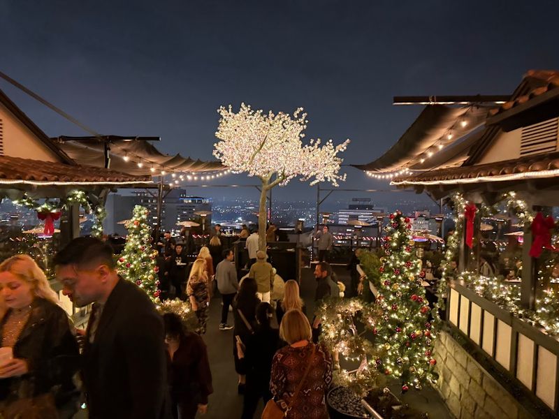 This 110-Year-Old Mountain Palace Overlooking The Hollywood Hills, California Is A Stunning Kyoto Castle Replica With A 600-Year-Old Pagoda And 360° Views - Decor Hint Special Occasions And Celebrations At A Landmark Venue