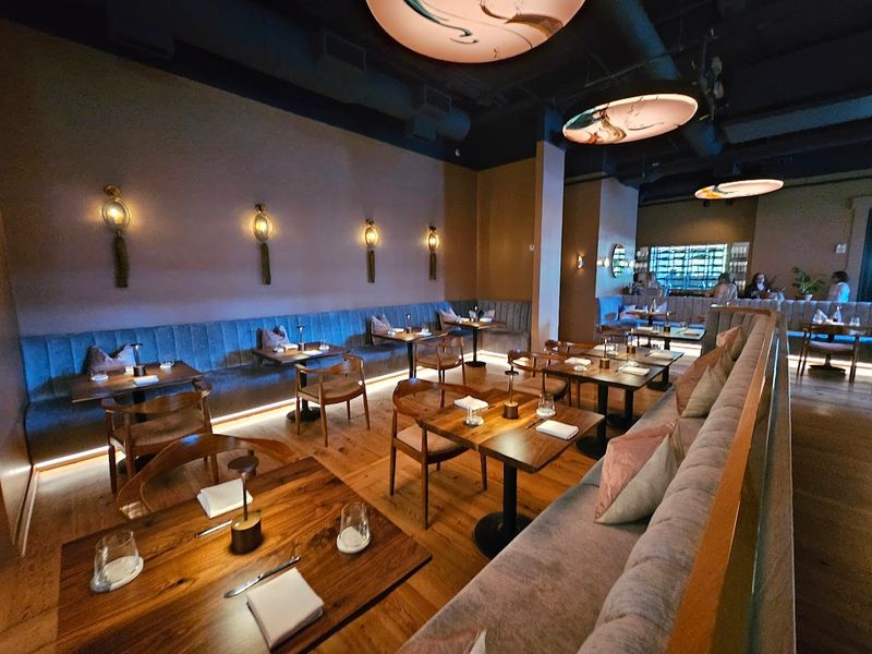 Elegant Midtown Ambiance