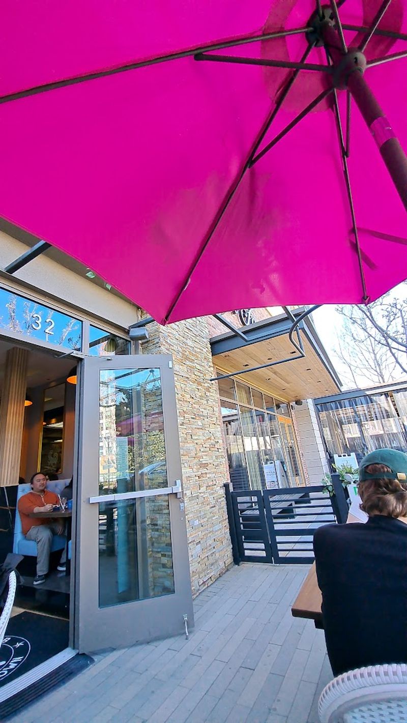 This Breakfast Spot In Mountain View, California Is A 2026 Must-Visit For Creative Morning Plates - Decor Hint Best Times To Visit And What To Expect