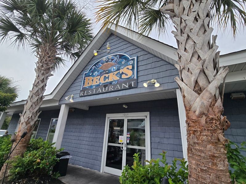 Top 9 North Carolina Seafood Spots You Can't Miss - Decor Hint Beck's Restaurant, Calabash
