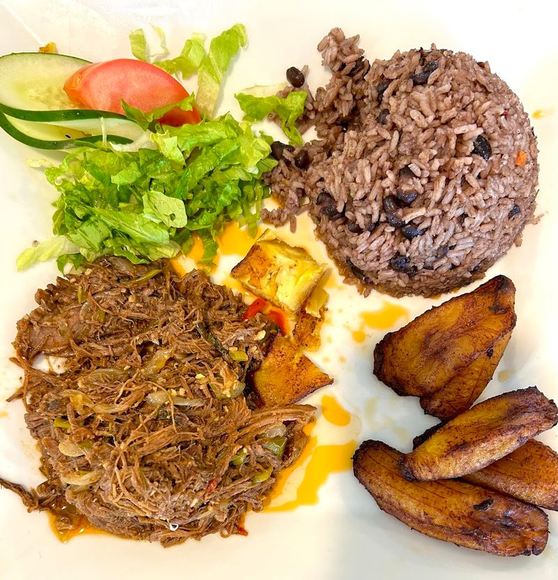 14 Iconic Hidden Florida Spots Locals Refuse To Share - Decor Hint Mirna's Cuban Cuisine, Sarasota