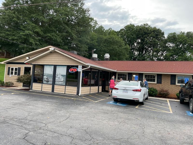 Riverside Fish House