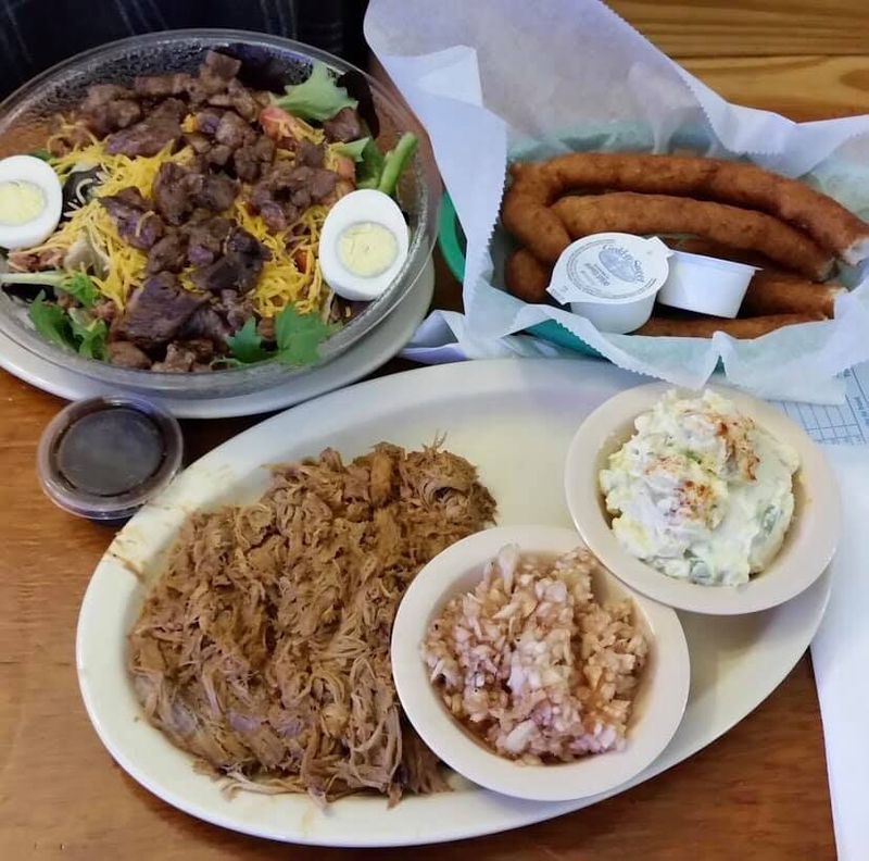 10 North Carolina State Parks With Nearby Eats That Totally Deliver - Decor Hint Hanging Rock State Park