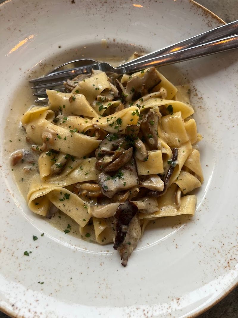 This Relaxed Restaurant In California's Santa Ynez Valley Is Perfect For A Spring Meal - Decor Hint Homemade Pastas Made From Quality Flour