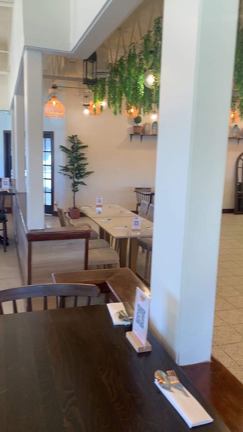 Convenient Location Near Major Freeways