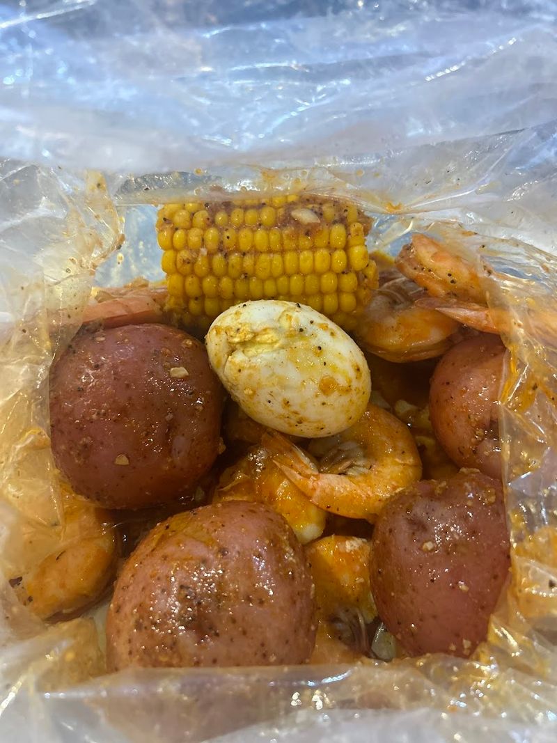 Sides That Complete The Seafood Feast