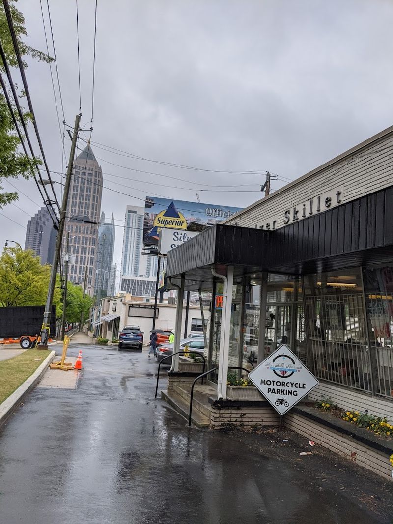 This 1950s Time-Capsule Diner In Atlanta Georgia Serves Lemon Icebox Pie Worthy Of Movie Fame - Decor Hint Historic Significance