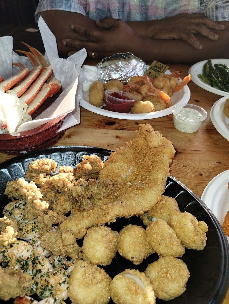 Local Specialty Dishes Reflecting Georgia Coast