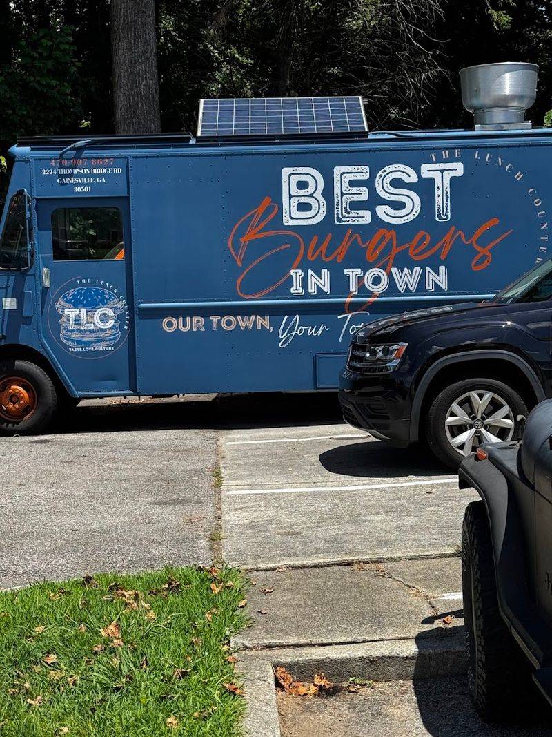 The Food Truck That Brings the Flavors to You