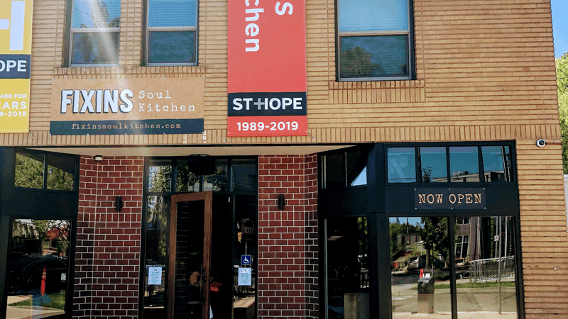 Fixins Soul Kitchen, Sacramento