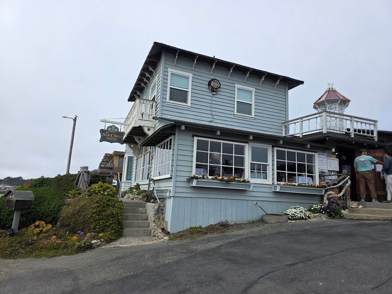 Sea Chest Oyster Bar, Cambria