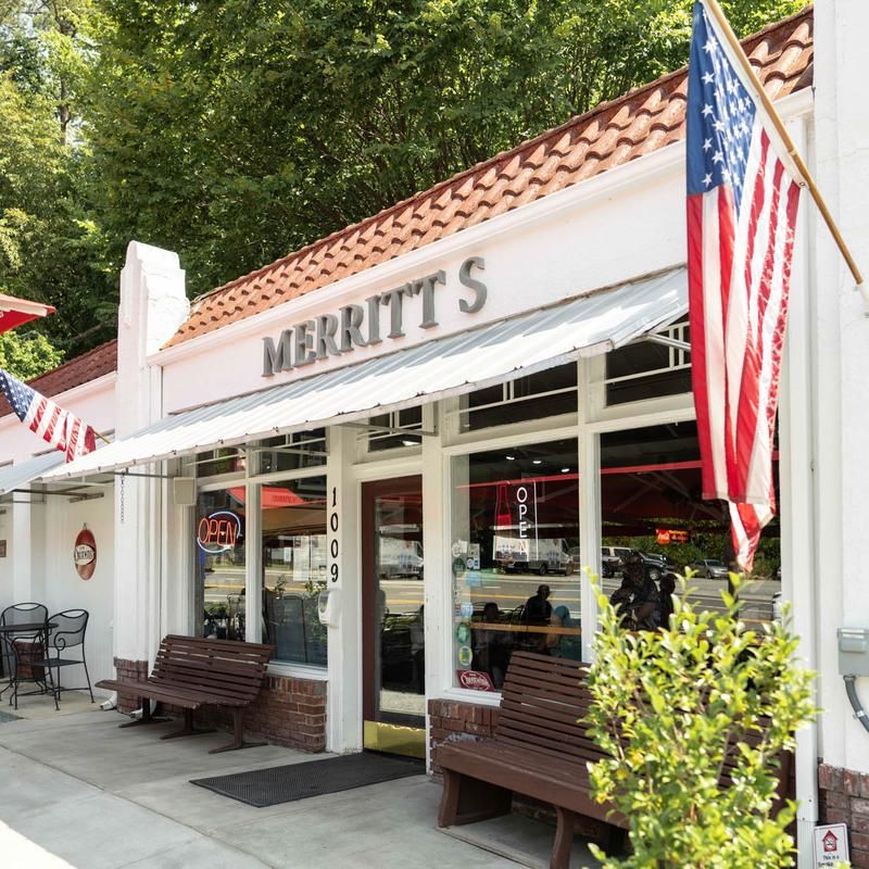 15 North Carolina Spots Where The Sides Are The Main Event - Decor Hint Merritt's Grill, Chapel Hill