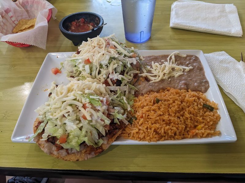 11 Amazing Family-Owned Mexican Restaurants In Wisconsin Locals Keep Coming Back To - Decor Hint Taqueria Guadalajara, Madison