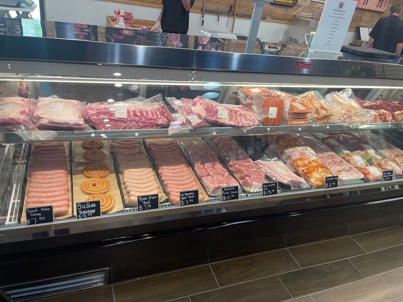 10 Arizona Grocery Stores Where The Meat Counter Is The Only Reason To Go - Decor Hint New York Butcher Shoppe, Cave Creek