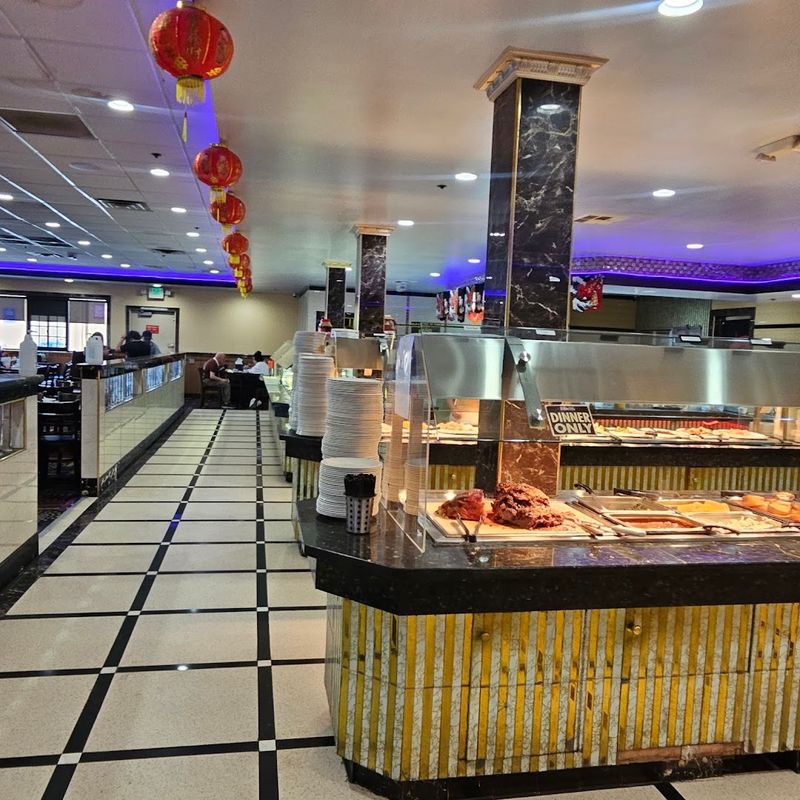 Santa Buffet & Grill – Santa Ana