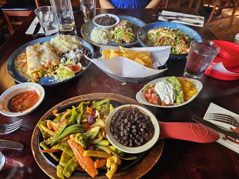 Dietary Options That Welcome A Wider Crowd