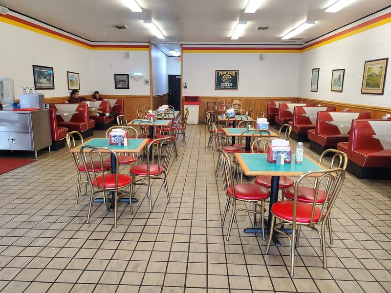 The Vibe That Makes You Feel Like A Regular On Day One