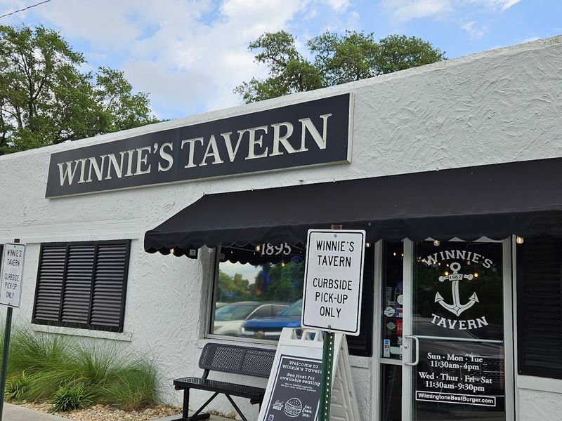 The North Carolina Burger Joints That Locals Choose Every Single Time Over The Big Chains - Decor Hint Winnie's Tavern - Wilmington, NC