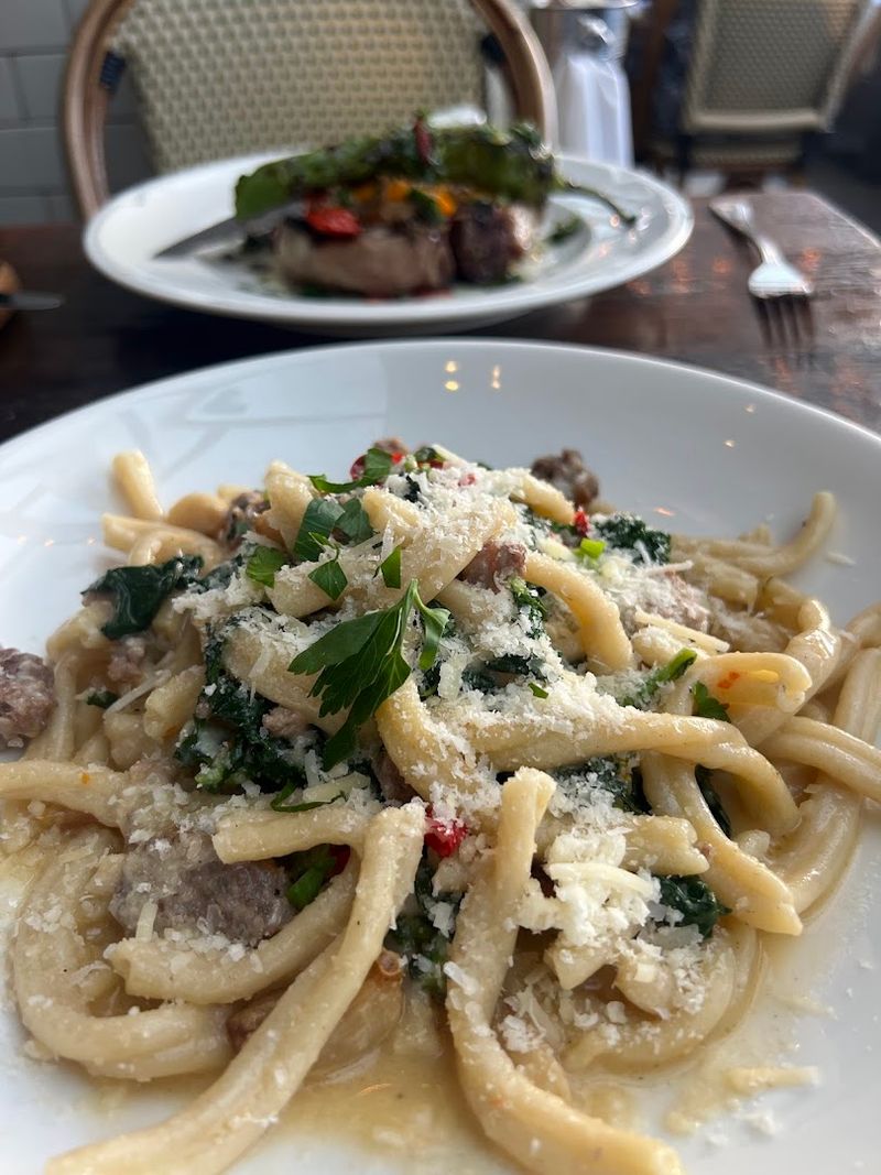 14 Incredible Florida Italian Restaurants You Must Try In 2026 - Decor Hint Louie Bossi’s Ristorante Bar Pizzeria