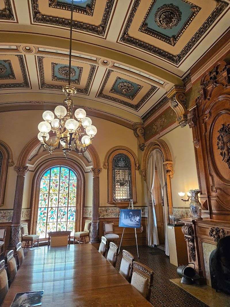 There's A Very Good Reason This Georgia Estate Is Known As The Palace Of The South - Decor Hint Exquisite Furnishings That Tell a Story