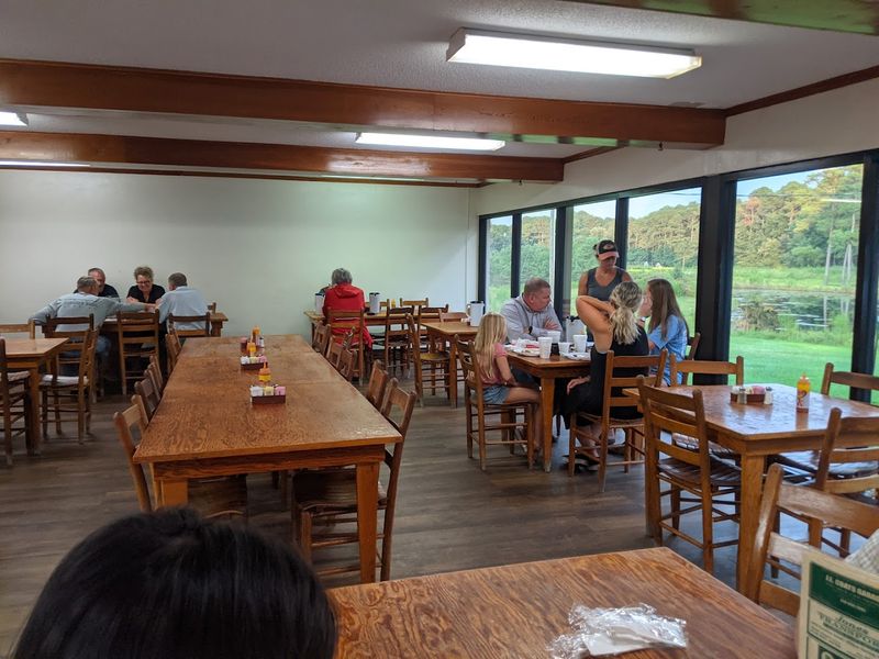 Stephenson's Bar-B-Q, Willow Spring
