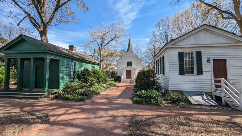 The Best Easter Egg Hunts In North Carolina Parks And Gardens This Spring - Decor Hint Mordecai Historic Park, Raleigh