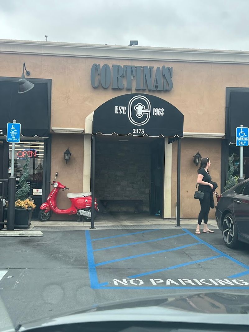 15 Southern California Sandwich Shops That Rarely Advertise But Word-Of-Mouth Keeps Them Thriving - Decor Hint Cortina's Italian Market & Pizzeria, Anaheim