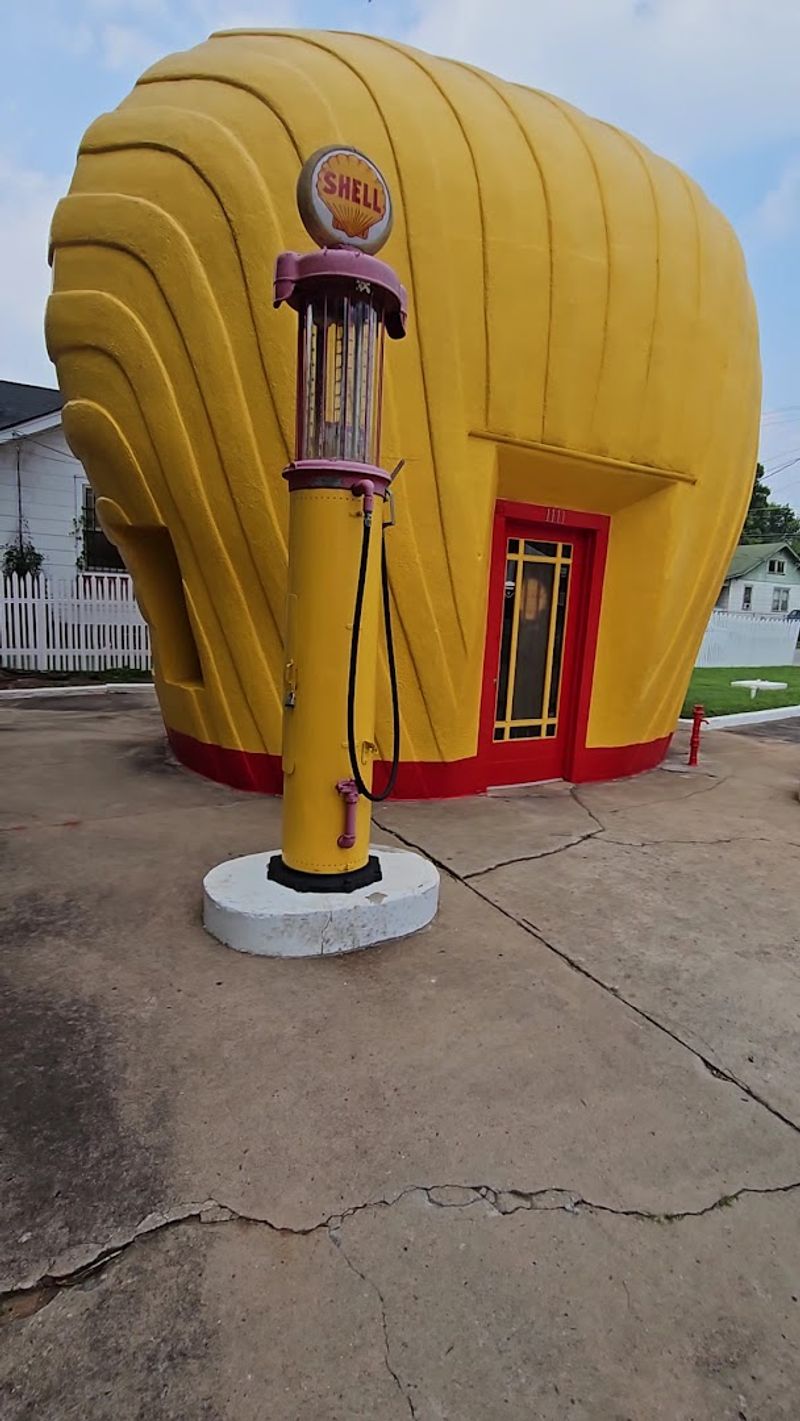 The Strange Side Of North Carolina That The Travel Guides Never Mention - Decor Hint The Last Shell (Clamshell)