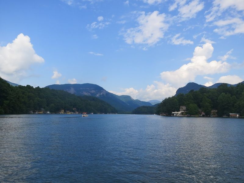 Lake Lure, Lake Lure