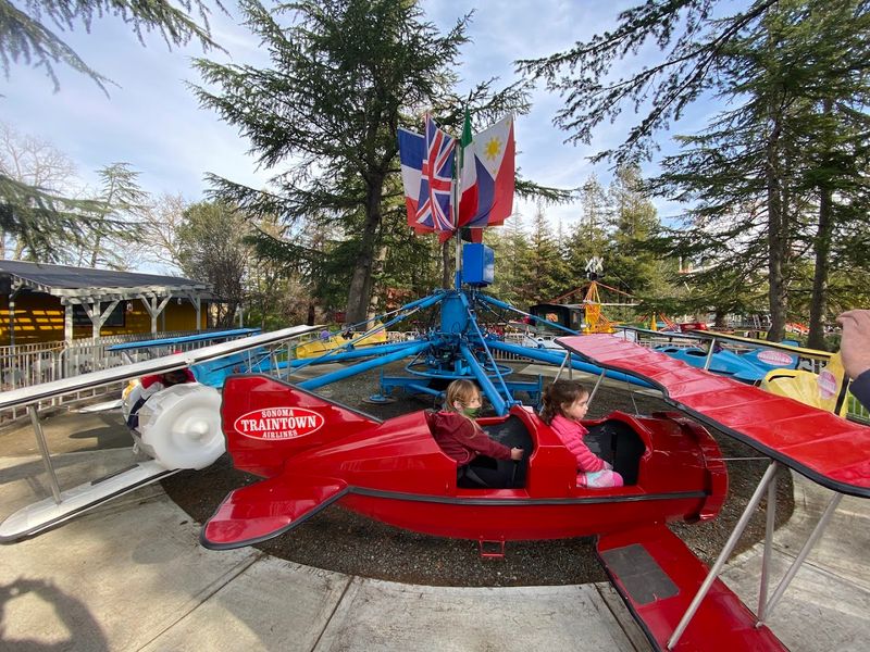 Six Vintage Amusement Rides For Extra Fun