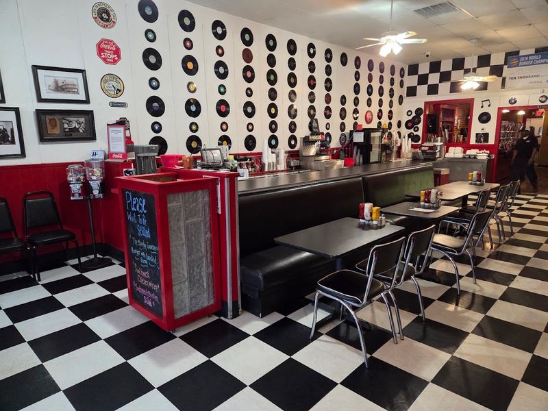 KirbyG's Diner – McDonough
