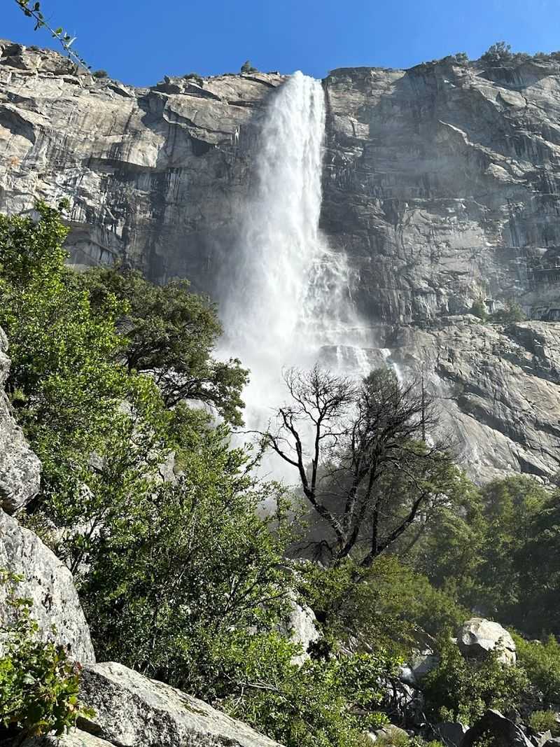 Tueeulala Falls: The Quieter Companion to Wapama in Hetch Hetchy