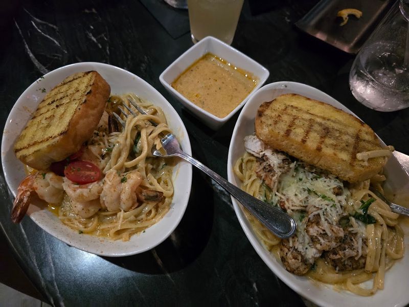 This Low-Key Georgia Restaurant Is Known For Wings That Keep People Coming Back - Decor Hint A Welcoming Atmosphere That Pulls You Back