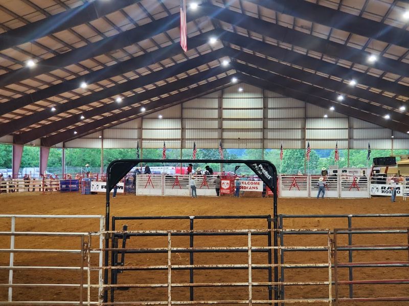 This Event Center Is Where Western North Carolina Comes Alive And You Need To Experience It - Decor Hint Outdoor Spaces That Earn Their Applause