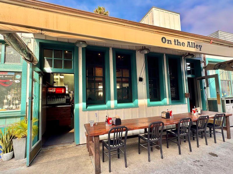 On The Alley, Santa Barbara