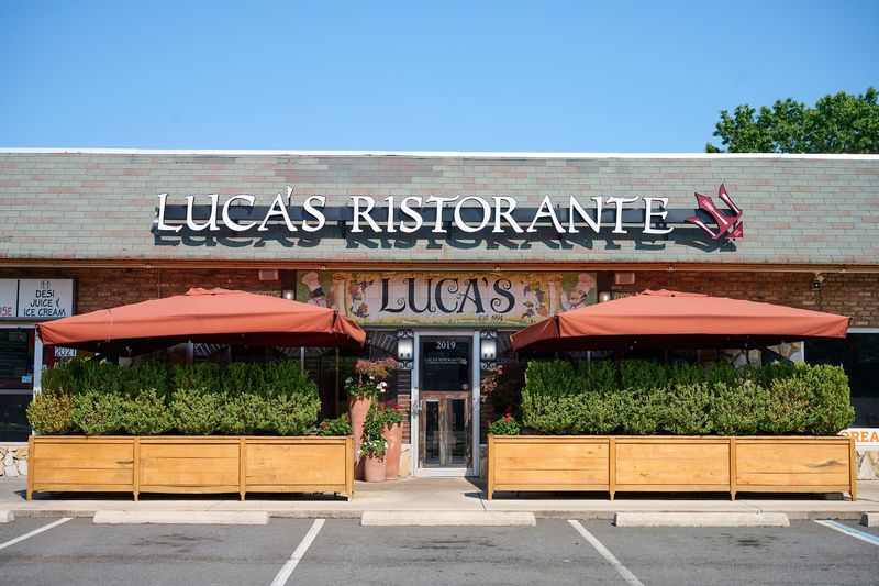 Luca's Ristorante, Somerset