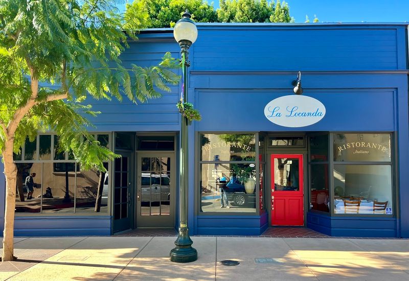 11 California's Central Coast Italian Restaurants That Don't Make Headlines, But Always Have A Crowd - Decor Hint La Locanda Ristorante Italiano
