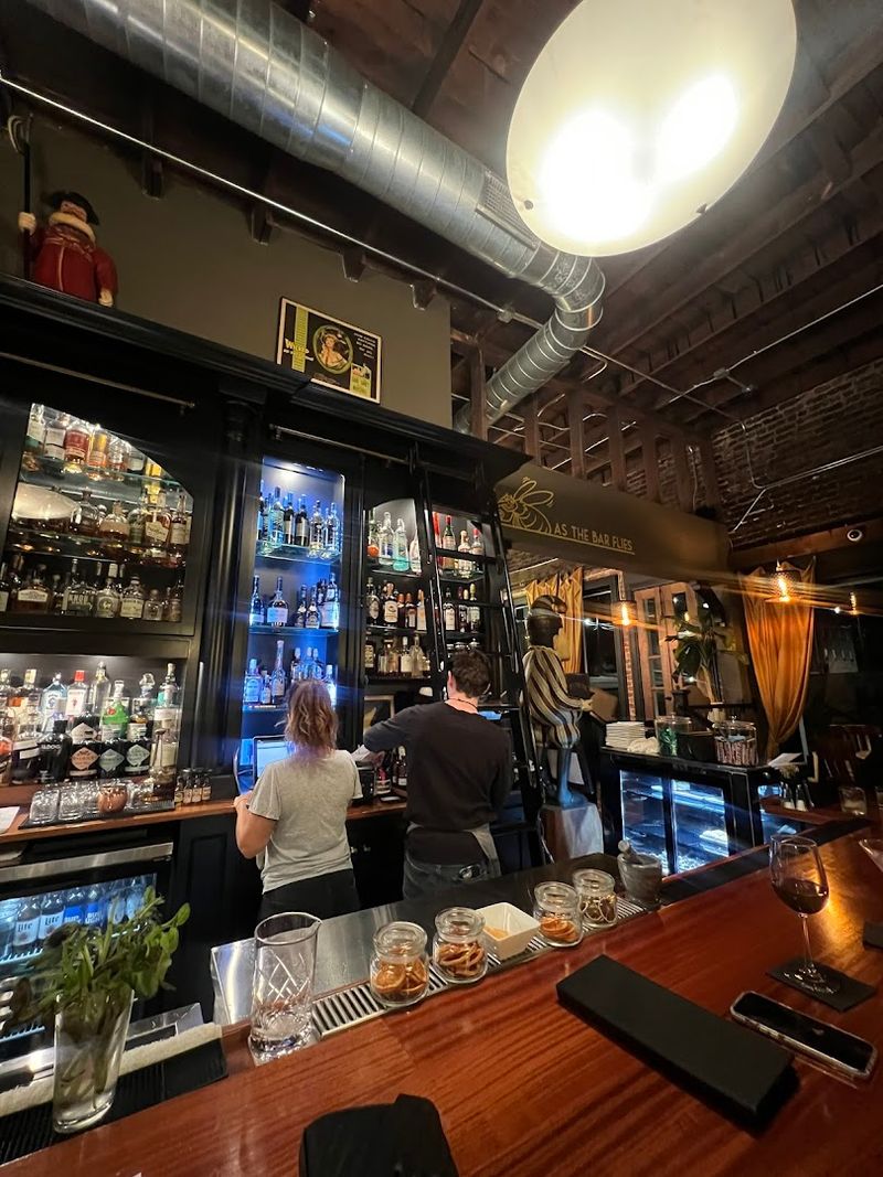 Broad Street Dining and Local Eateries