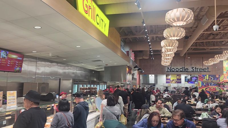 Seafood City Supermarket, Daly City