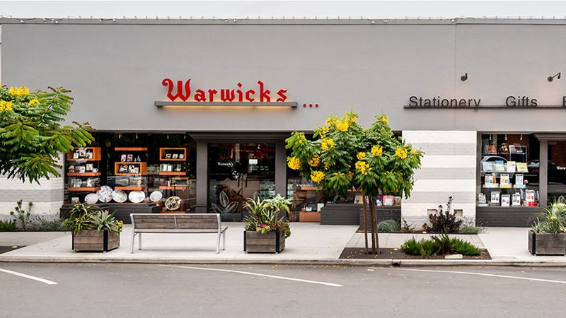 Warwick's – La Jolla