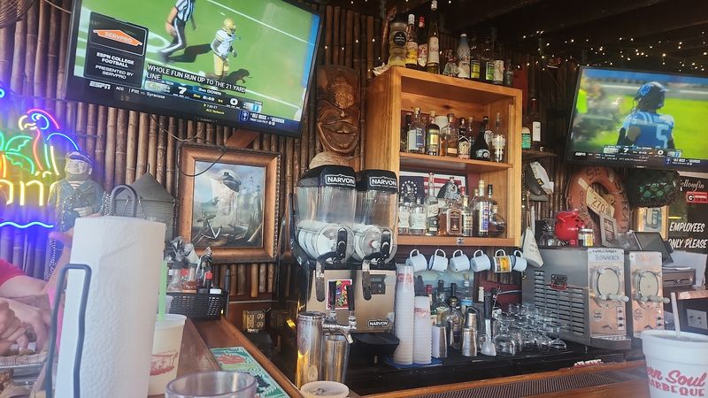 The Channel Marker Bar and Craft Beverages