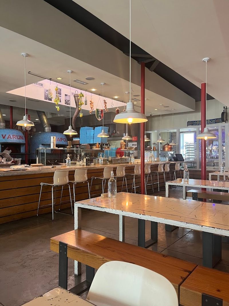 14 Georgia Italian Restaurants That Are Always Packed On Friday Nights - Decor Hint Varuni Napoli – Atlanta