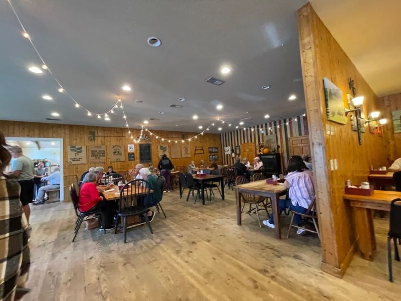 This Log Cabin Restaurant In Blairsville, Georgia Serves Incredibly Flaky Biscuits And A Legendary Sausage Gravy - Decor Hint Warm and Attentive Service