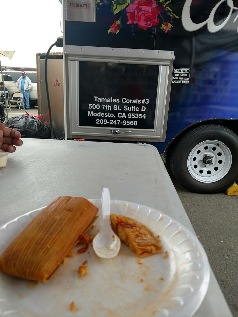 The Massive Flea Market In California With Over 600 Vendors And Delicious Food Trucks - Decor Hint The Food Truck Park Known As The Grub Hub